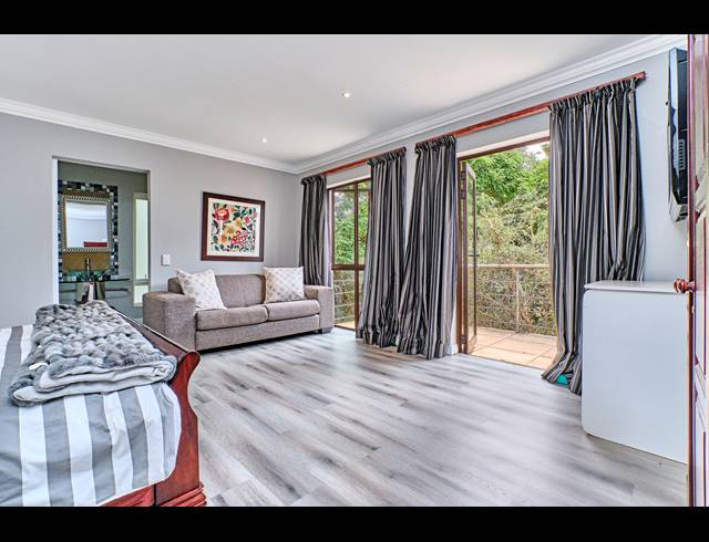 6 BEDROOM HOUSE FOR SALE IN BLUE HILLS COUNTRY ESTATE